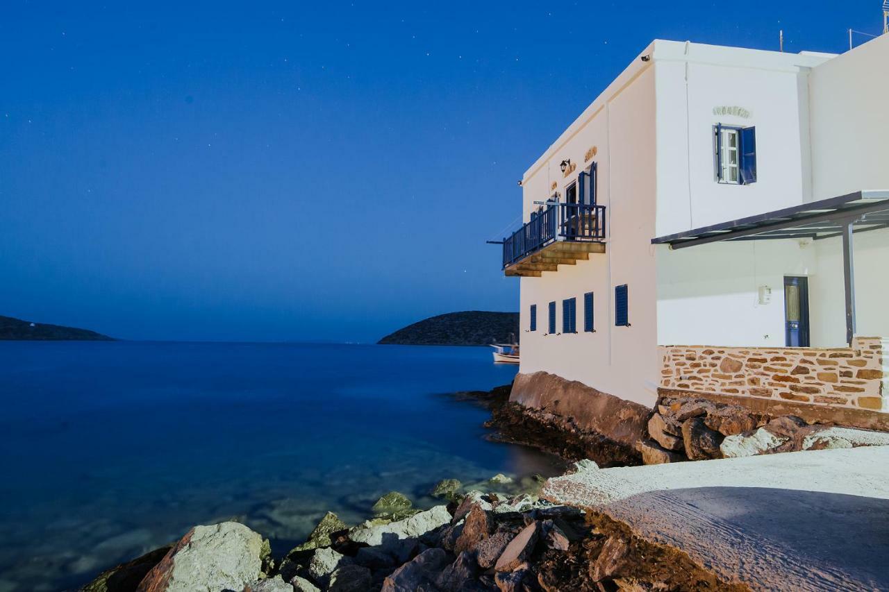Amorgis Seaside Villa Aegiali Exteriör bild